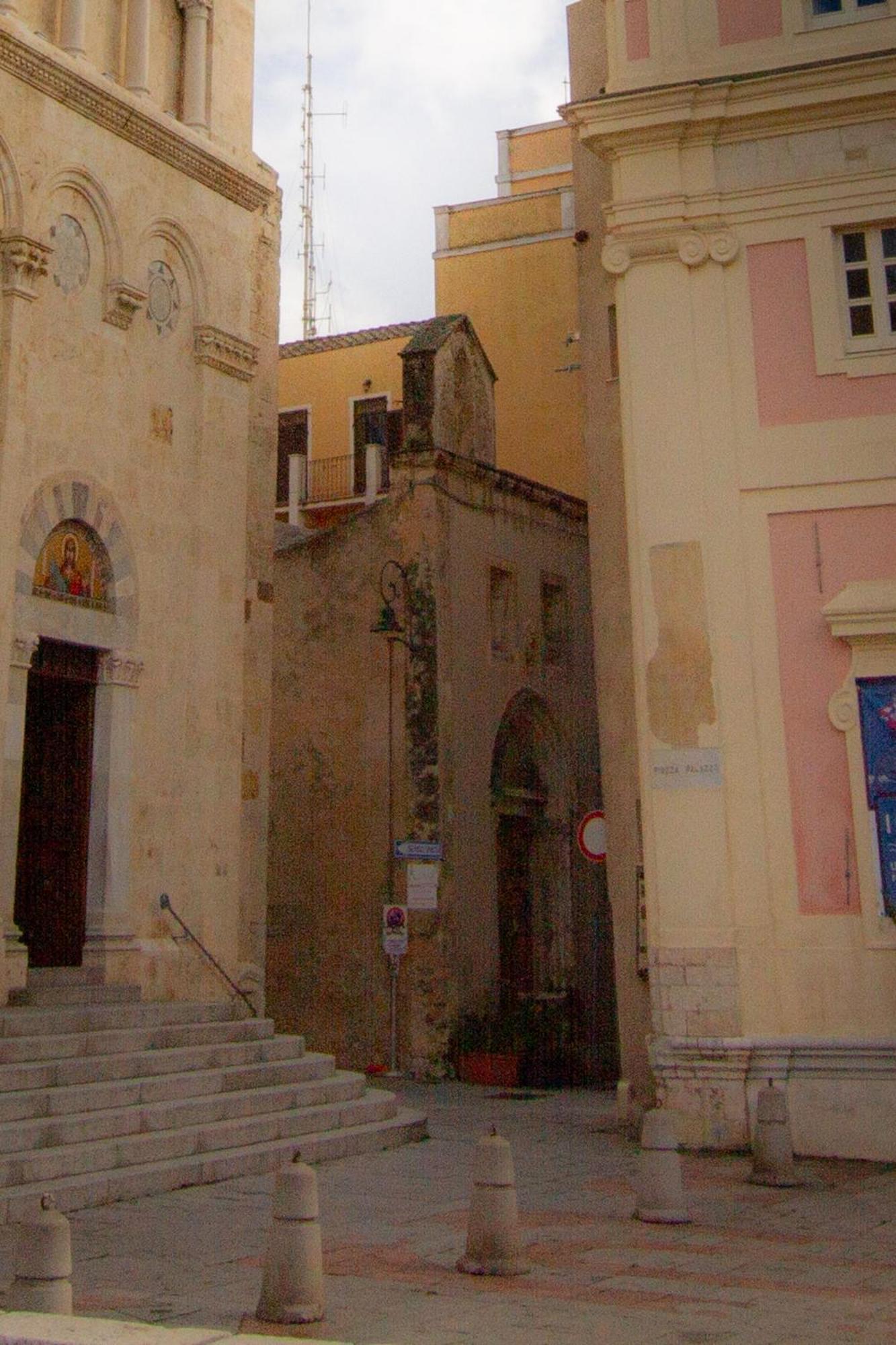 Dimora Madonna Della Speranza Cagliari Exterior foto