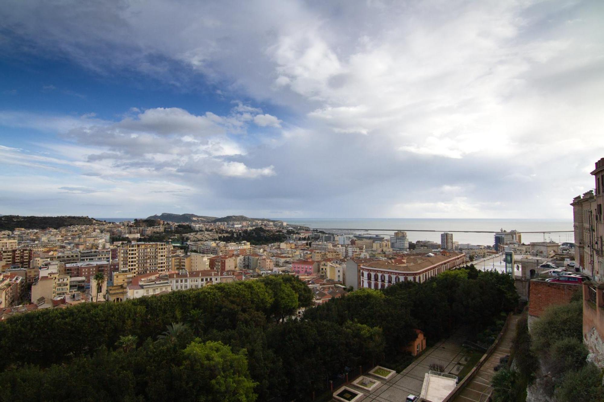 Dimora Madonna Della Speranza Cagliari Exterior foto